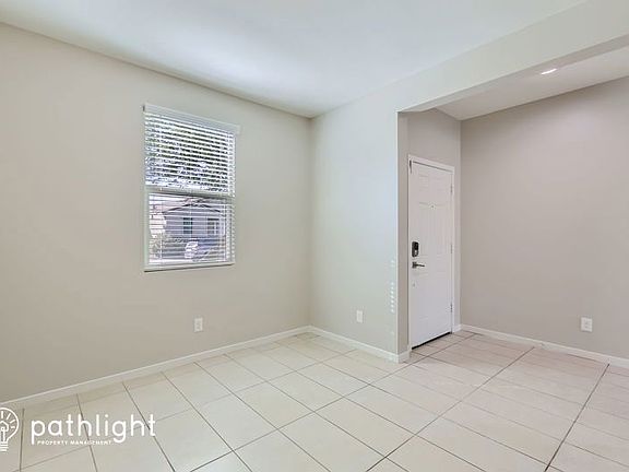 5th image of 9732 W Southgate Ave