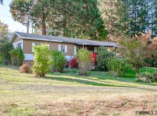 40250 Mount Hope Dr, Lebanon, OR 97355