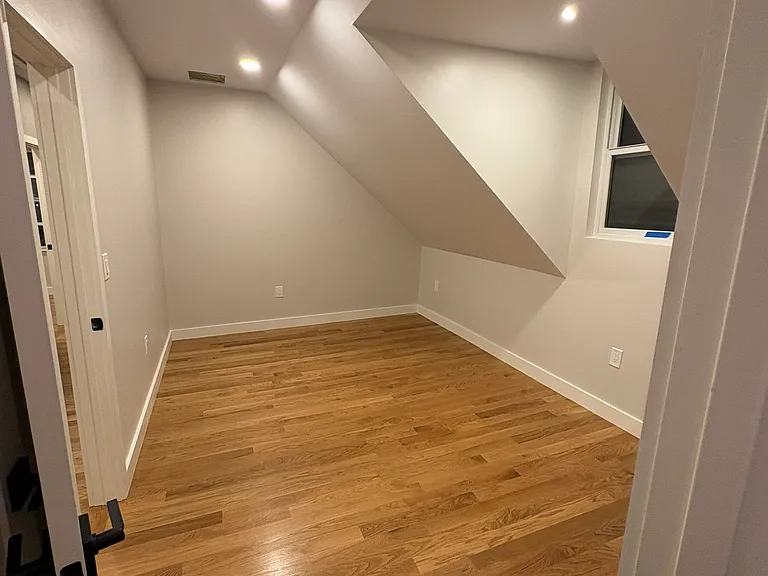 14-16 8th St #3 — Photo 7
