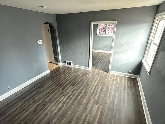 2nd image of 10055 Diamond Dr