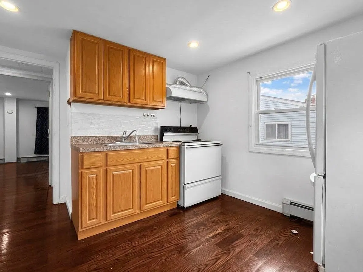 1 bed, $1,900 — Photo 3