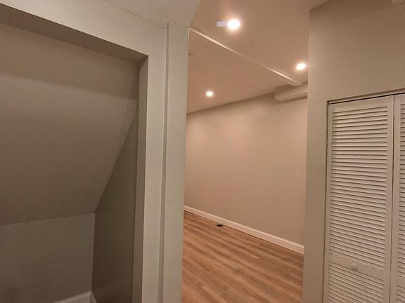 4th image of 4646 York Rd #4