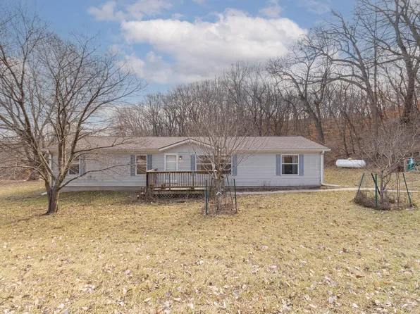 20435 Falden Rd, Pacific Junction, IA 51561