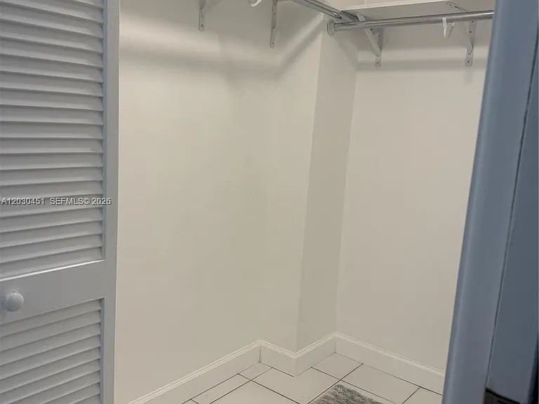 1390 Ocean Dr #302 — Photo 10