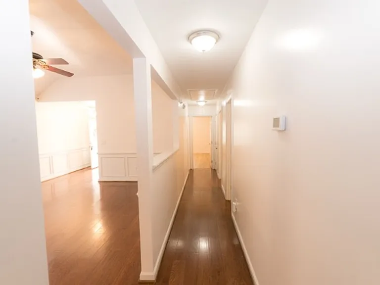 2049 Dundee Way — Photo 13