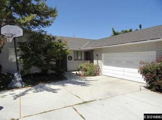 5635 S Scarsdale Cir, Reno, NV 89502