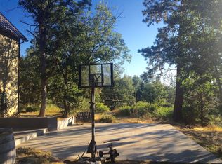 5900 Schulmeyer Gulch Rd, Yreka, CA 96097