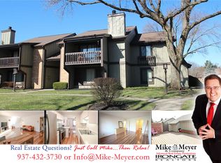 6075 Single Tree Ln, Centerville, OH 45459