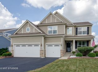 2016 Lucca Dr, Elgin, IL 60123