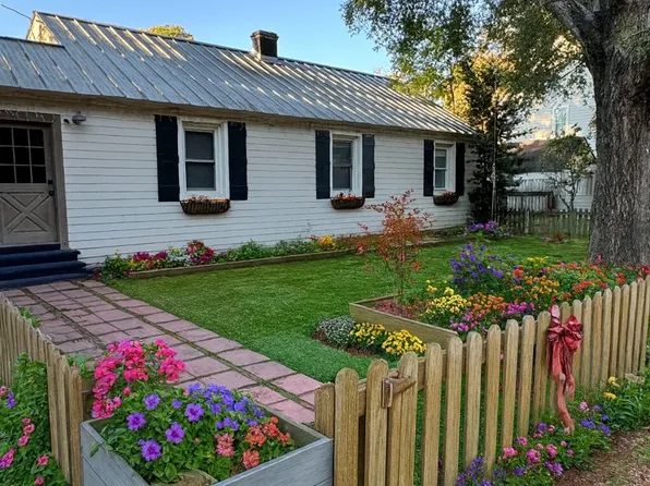 612 Adluh St, Mount Pleasant, SC 29464