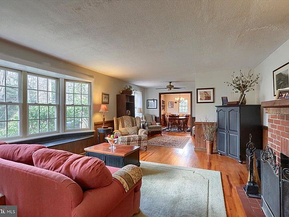 4th image of 202 Lancaster Ave #L-0413