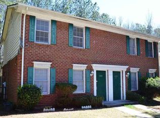 5306 Ridge Forest Dr, Stone Mountain, GA 30083