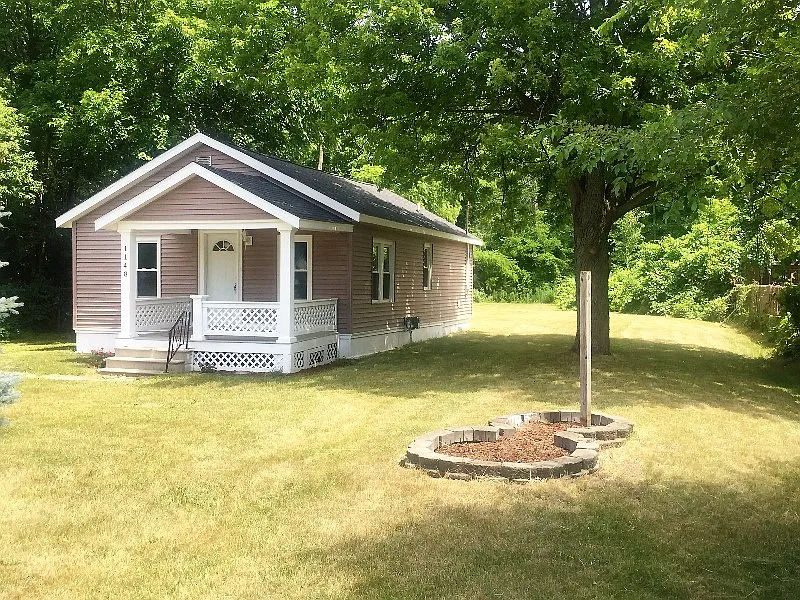 1148 N Scheurmann Rd photo 1
