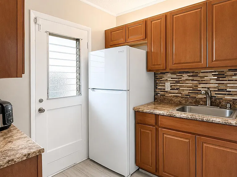 5701 NW 2nd Ave #1140 — Photo 7