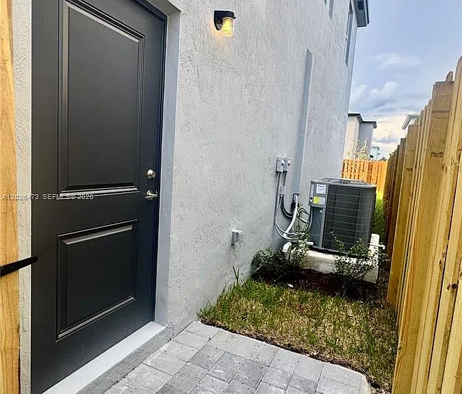 19478 SW 340th St — Photo 4
