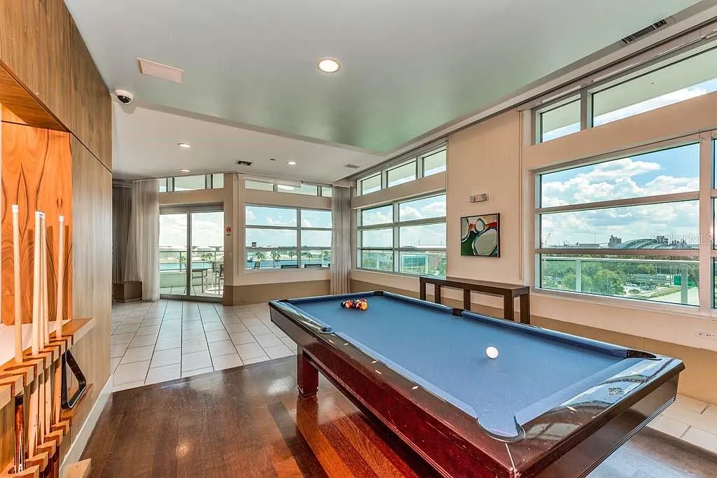 1 bed, 621 sqft, $2,200 — Photo 2
