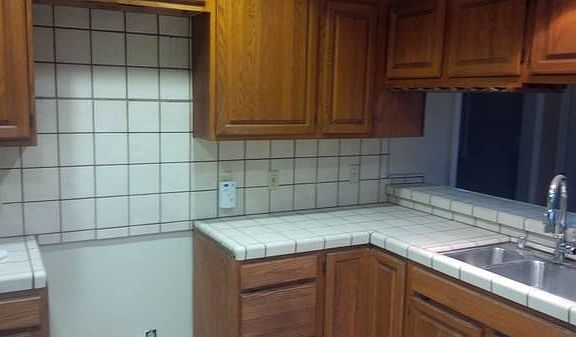 4th image of 107 Mulberry Ave