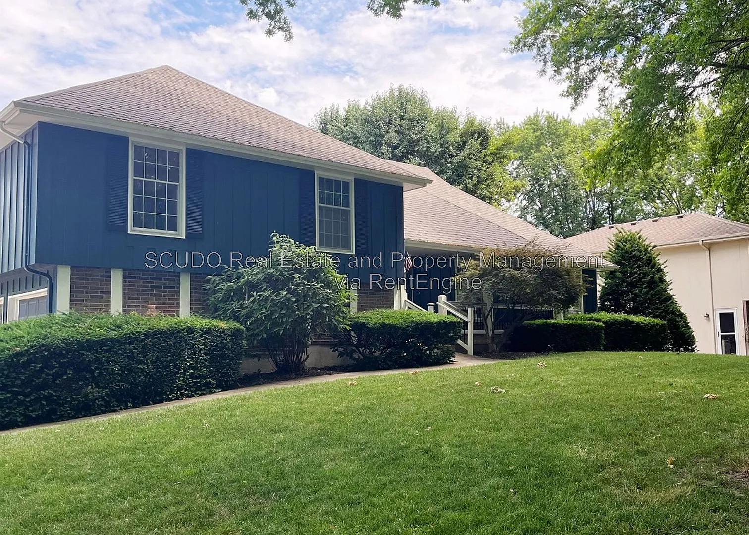 4 bed, 3.0 bath, $3,250 — Photo 2