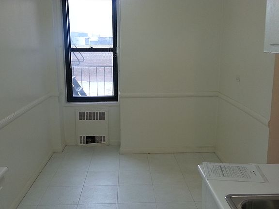 3rd image of 4331 45th St APT 2J