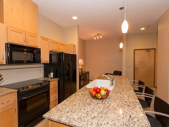 4th image of 210 W Pioneer Ave Unit 310
