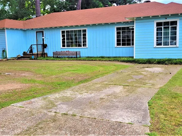 208 W Glenn St, Longview, TX 75602