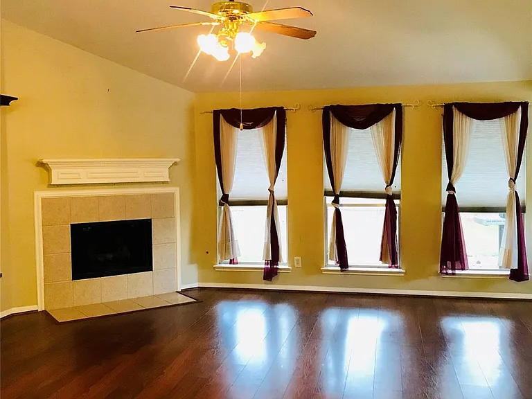 10718 Lonesome Dove Trl — Photo 4