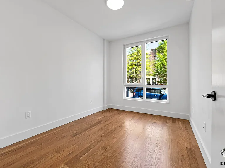 1640 Nostrand Ave #6 — Photo 10