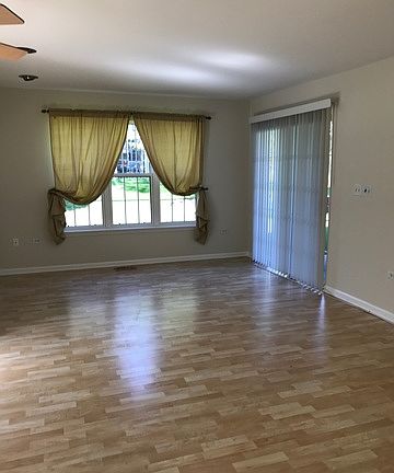 5th image of 1720 Grove Ave Unit A