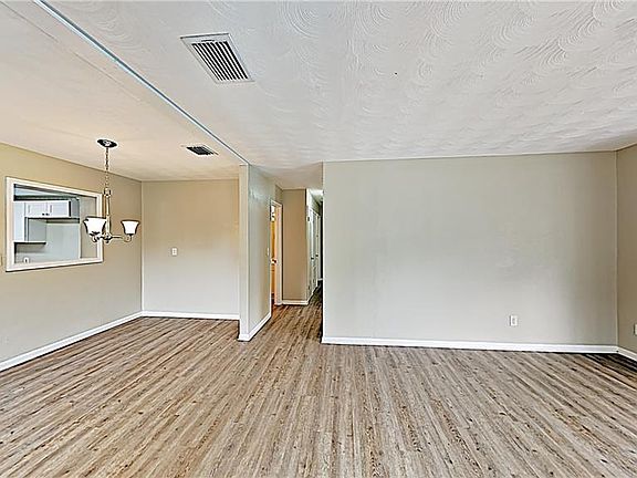 3rd image of 1209 Gail St