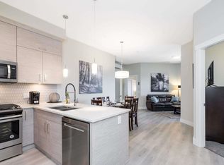 2120 Gladwin Rd #422, Abbotsford, BC V2S 0L7