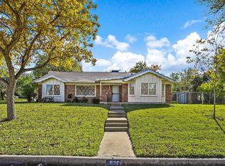 5201 Wharton Dr, Fort Worth, TX 76133