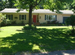 359 Briar Ln, Taylors Falls, MN 55084