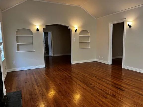 5th image of 1146 N Winnetka Ave