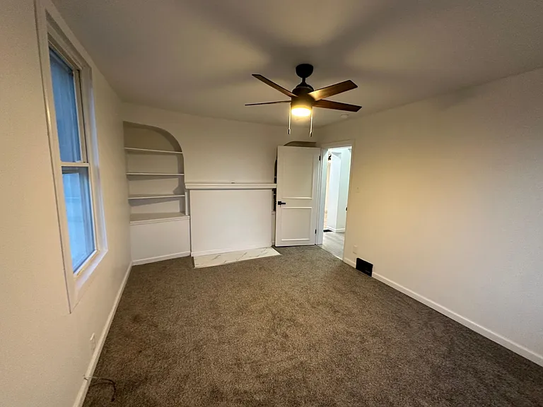 2323 Patterson Ave — Photo 29