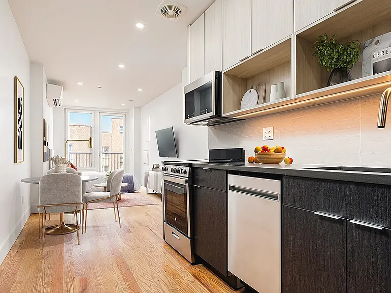 375 Lefferts Ave #6A — Photo 2