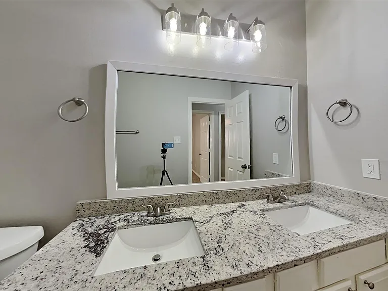8227 Sports Haven Dr — Photo 17