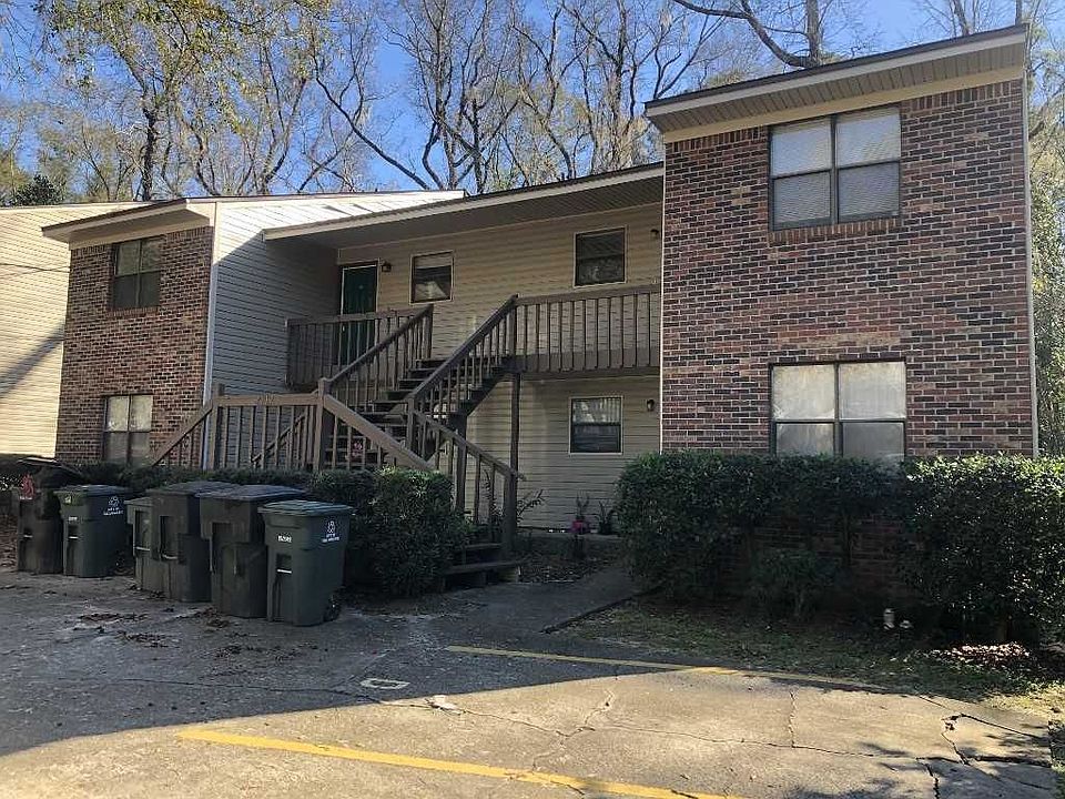 1st image of 2917 Woodrich Dr APT B