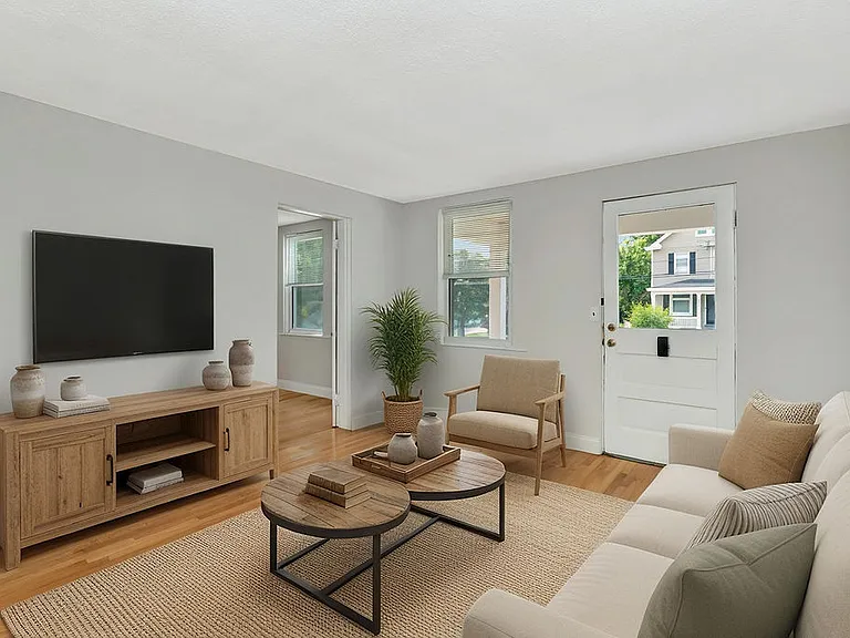 2758 Minot Ave #1 — Photo 7
