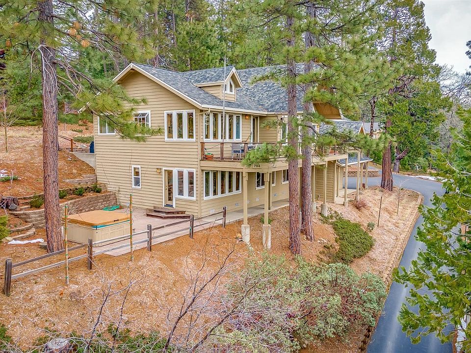 1st image of 794 Grizzly Way #25
