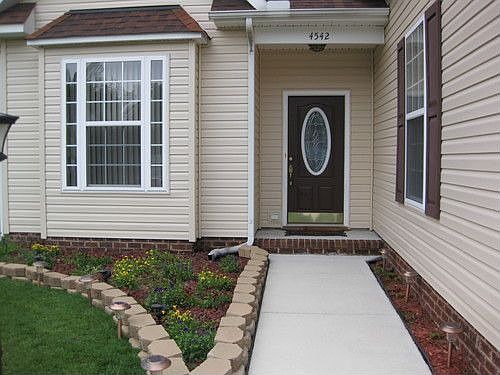 2nd image of 4542 Ellington Ave