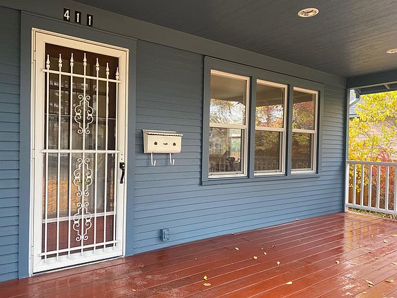 Spacious Porch
