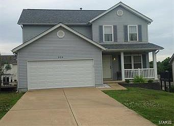 2nd image of 924 Grape Arbor Dr