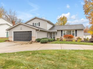 4824 Foxlair Trl, Richmond Heights, OH 44143