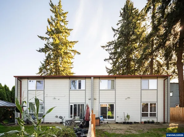 550 SE 5th Ave, Canby, OR 97013