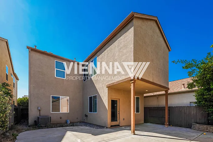 3217 Village Center Dr — Photo 15