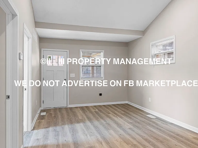 4517 Jarboe St — Photo 3