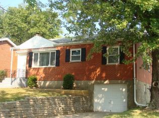 4 Circle Dr, Florence, KY 41042