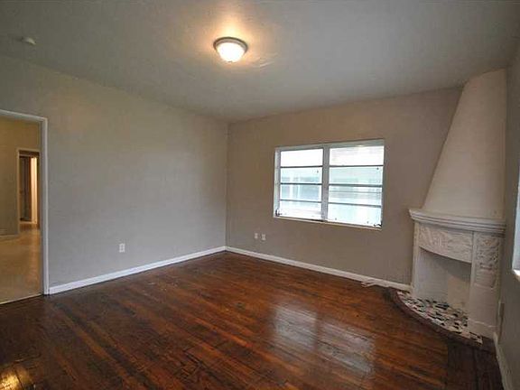 4th image of 1521 Michigan Ave APT 1