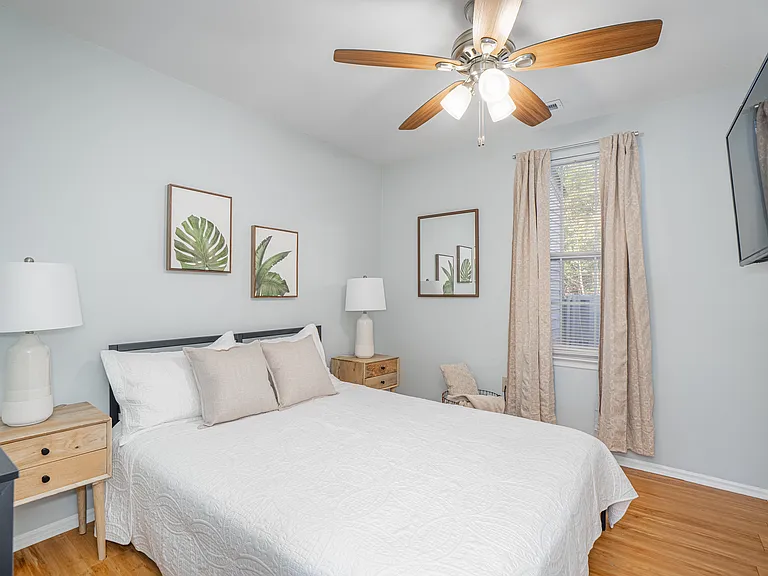 1019 Hulon Ln — Photo 7