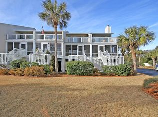 46 Beach Club Villas Ct, Isle Of Palms, SC 29451